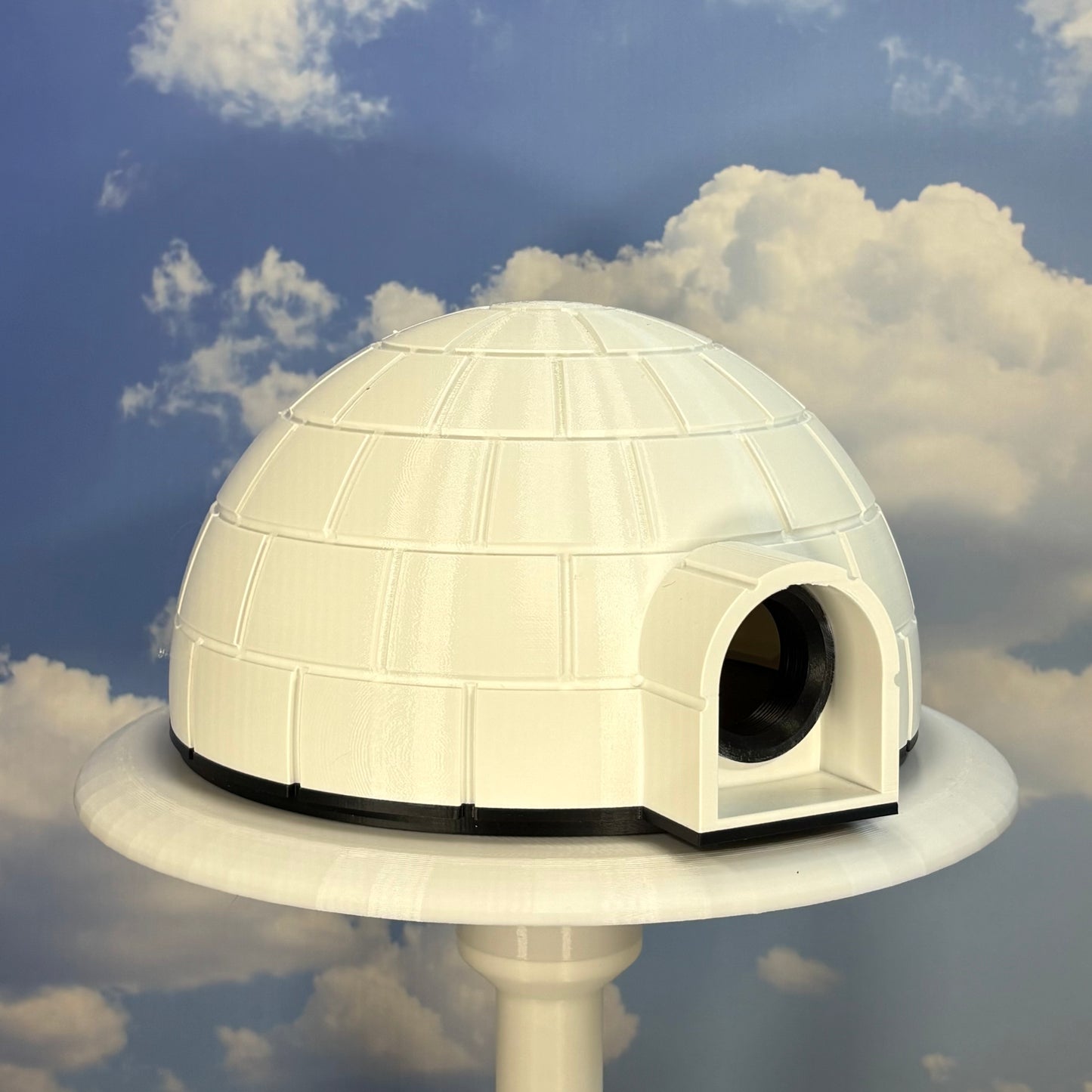 Igloo - Birdhouse