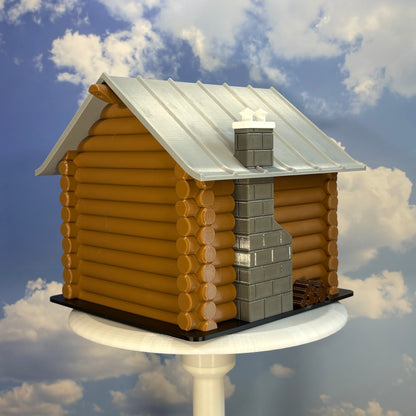 Log Cabin - Birdhouse